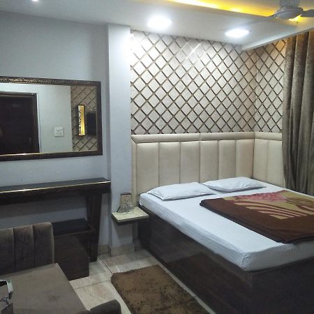 Hotel Brown Ludhiana Exterior foto