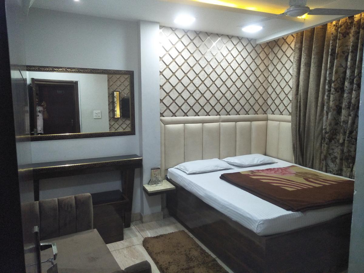 Hotel Brown Ludhiana Exterior foto