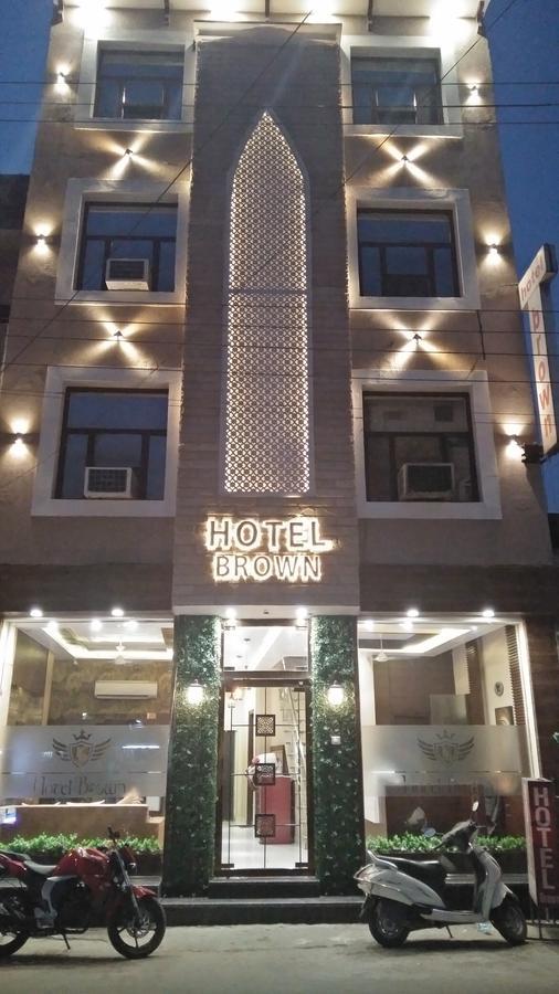 Hotel Brown Ludhiana Exterior foto